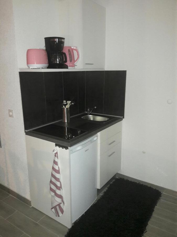 Nessa & Meli Apartment Makarska